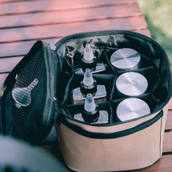 Outdoor Seasoning Spices Bottle Set Portable Camping Picnic Storage Bag with 1 handbag + 2 bottles + 4 pots  |  Camp Kitchen Camp Kitchen 1 handbag + 2 bottles + 4 pots